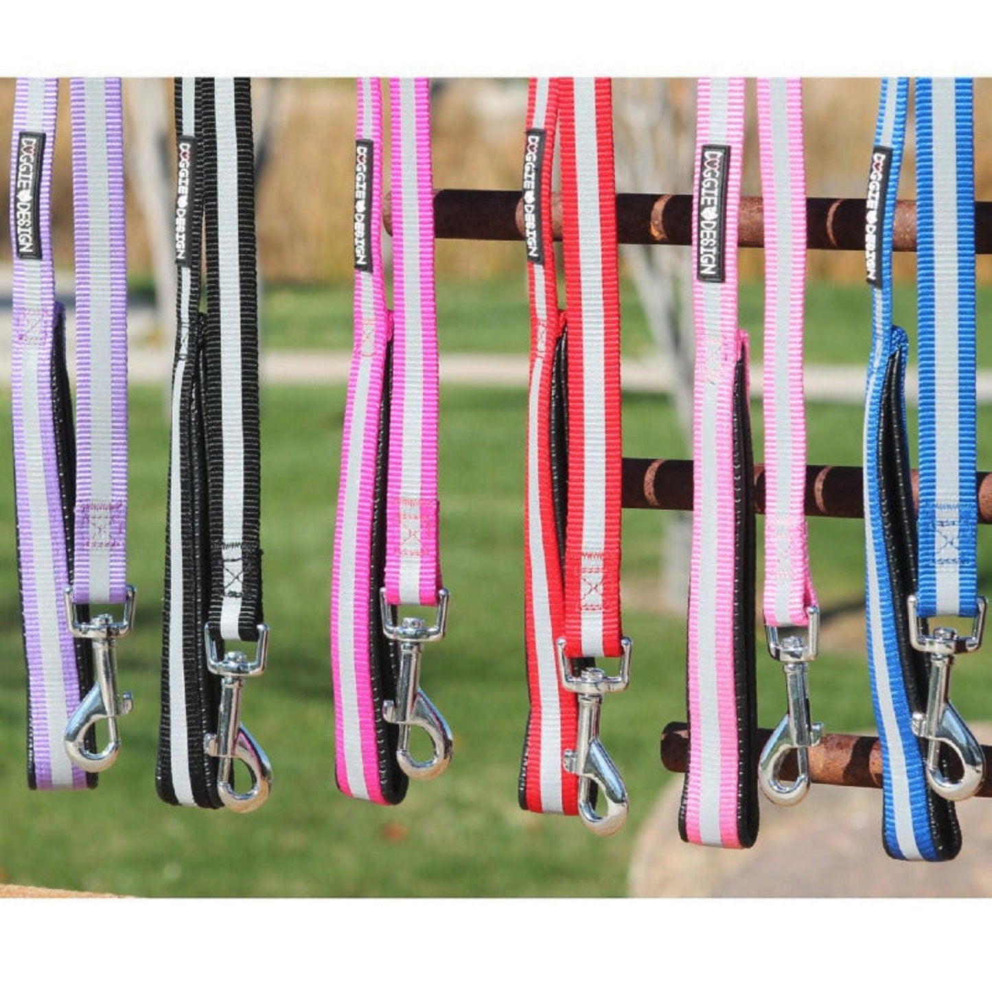 Doggie Design Reflective Nylon Leash with Soft Grip Handle - 3/4 in. Wide x 5 ft. Long 66872